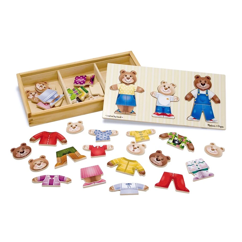 Jocuri de indemanare - Set de joaca - Imbraca familia de ursuleti