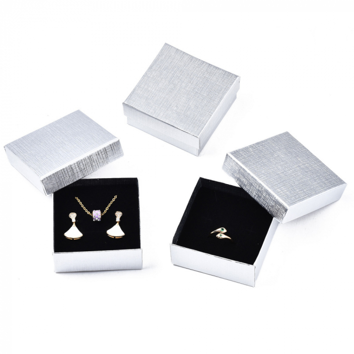 Cutie cadou argintie pentru bijuterii, pentru cercei, inel, colier, 7,4X7,4X3,2 cm, 1 bucata [2]
