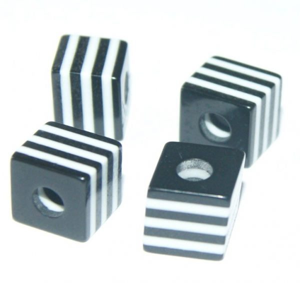 Margele acrilice, cub alb negru cu dungi albe, 10 mm, 1 bucata [2]
