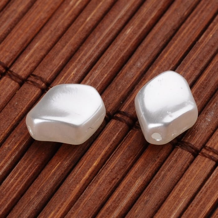Margele acrilice, imitatie perla, romb, alb sidefat, 9X7.5 mm - 10 bucati [2]