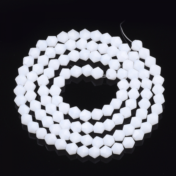 Margele de sticla, bicon, Alb mat Creamy White, imitatie de cristal austriac - 4 mm-1 bucata [2]