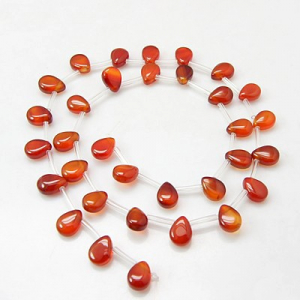 Agata - Agata rosie lacrima, 8X6 mm - 1 bucata
