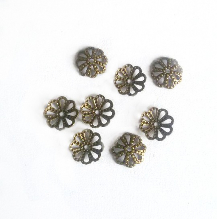 Capac margele - Capac margele din alama, placat cu aur antichizat 8 mm