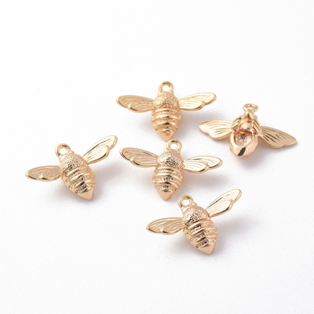Charm, Pandant, Conector - Charm albinuta din alama placata cu aur de 18 K, 11.5X17 mm, 1 buc