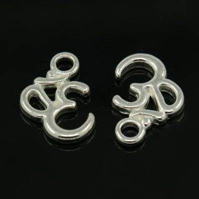 Charm, Pandant, Conector - Charm, drop argintiu om, ohm, yoga - 11x12 mm - 1 bucata