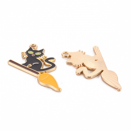 Charm, Pandant, Conector - Charm emailat, pisica neagra pe matura, Halloween, metal auriu, 20X34 mm, 1 buc