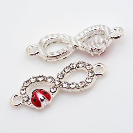 Charm, Pandant, Conector - Conector infinit cu cristale si buburuza, argintiu, 23X8 mm, 1 buc