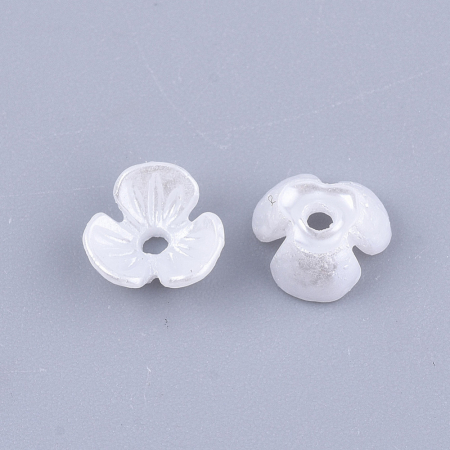 Floare acrilica imitatie perla, clopotel alb cu 3 petale 6x6.5mm, 1 bucata [1]