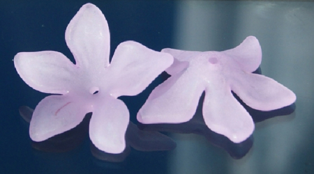 Margele acrilice - Floare acrilica - lila transparent - 30 mm - 1 bucata