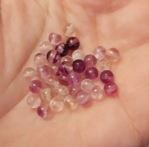 Pietre semipretioase - Fluorit, rotund- 4 mm - 1 bucata