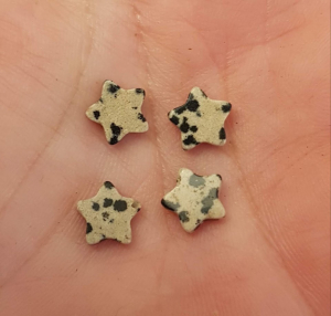 Pietre semipretioase - Jasp dalmatian in forma de stea, 10 mm - 1 buc