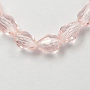 Lacrima - Margele de sticla, lacrima fatetata, roz - 6x4 mm-1 bucata
