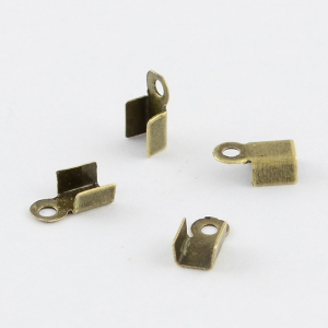 Capat de snur - Terminatie, capat de snur, culoarea bronzului antichizat,  6x3x2.3mm, pentru snur de 1-1.5 mm, 50 bucati