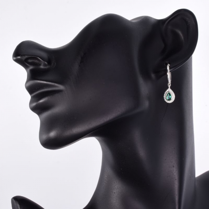 Cercei argint lungi cu tortita si CZ verde lacrima [2]