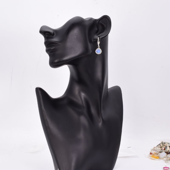 Cercei de argint cu tortita leverback, piatra lunii [2]