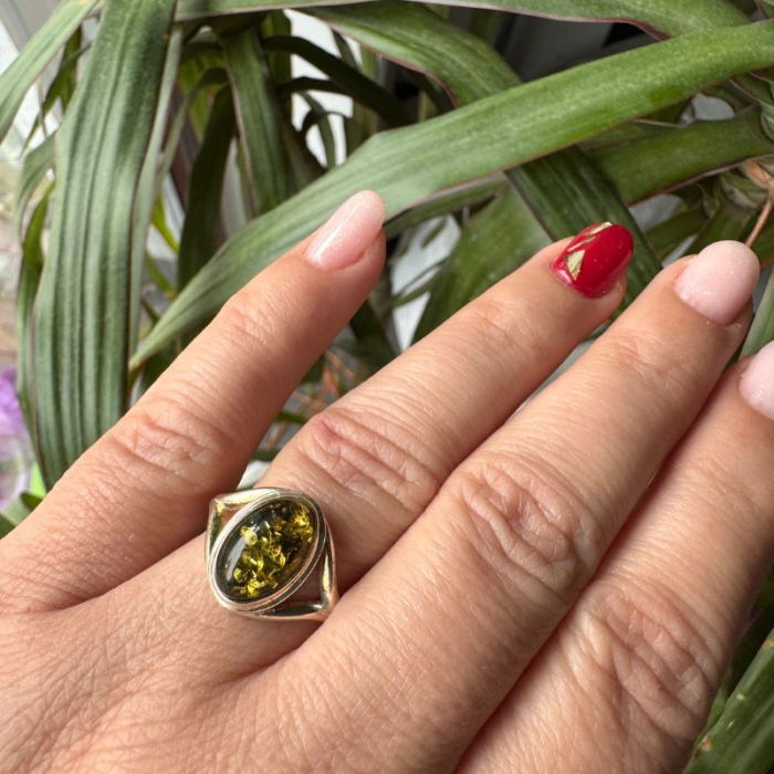 Inel argint cu chihlimbar verde oval [3]