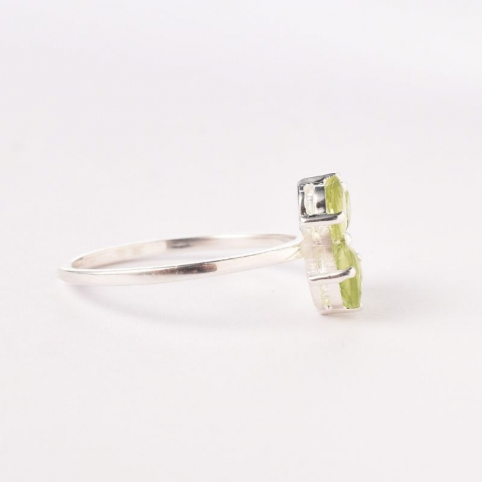 inel-argint-cu-floare-de-peridot [3]