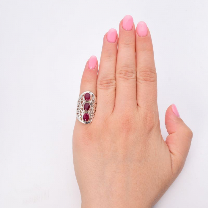 Inel argint cu trei pietre rubin [2]