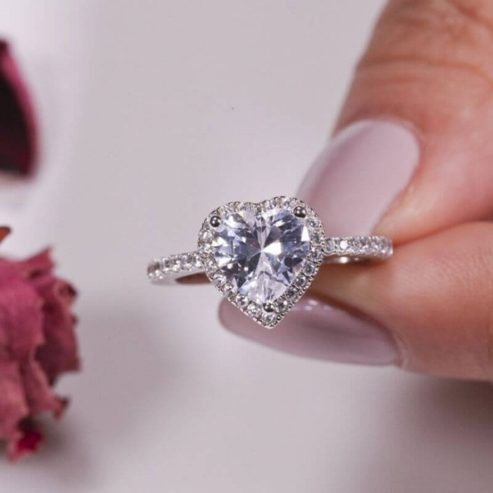 inel-argint-dama-model-halo-cu-inima-cz [2]