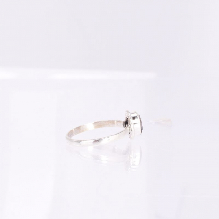 Inel de argint 925 cu iolit natural fatetat oval [2]