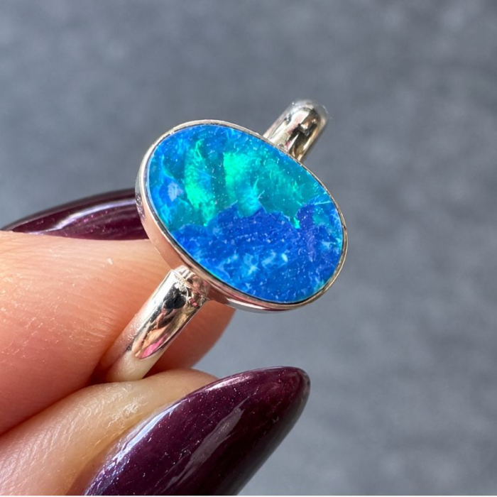 Inel de argint cu opal australian, 19 mm diametrul [4]