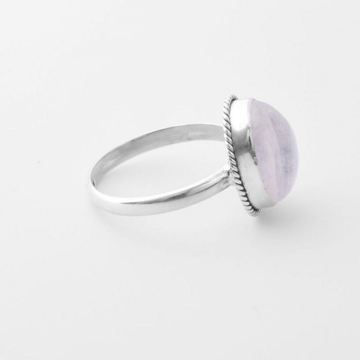 inel-de-argint-cu-piatra-lunii-cabochon [3]