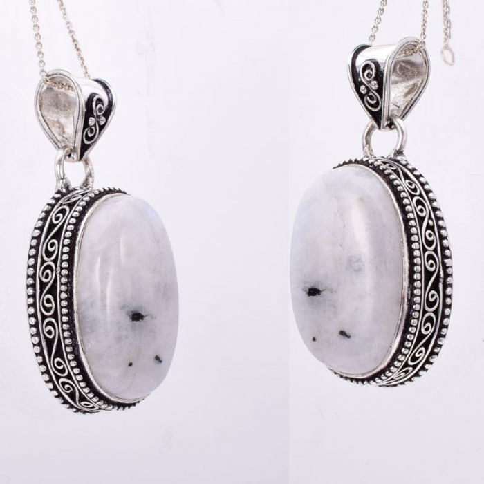 Pandantiv argint cu piatra lunii forma ovala [2]
