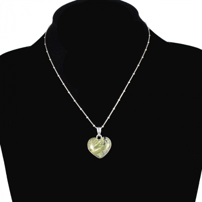 pandantiv-argint-inima-cu-opal-verde-imperial [3]