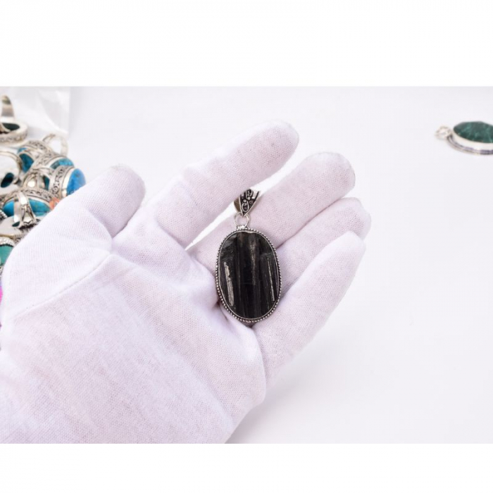 Pandantiv cu turmalina neagra din argint filigran Umbra Protectoare [2]