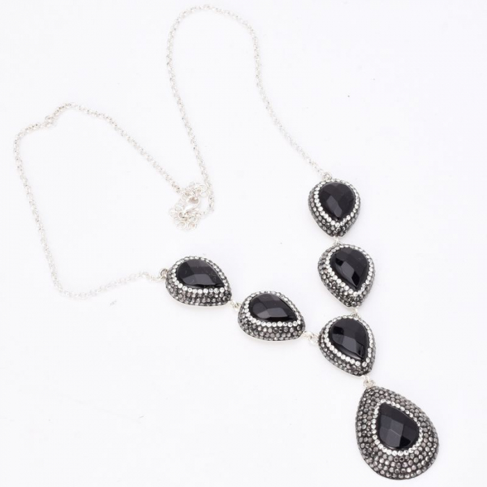 Set argint cu onix, hematit si CZ - cercei si colier [8]