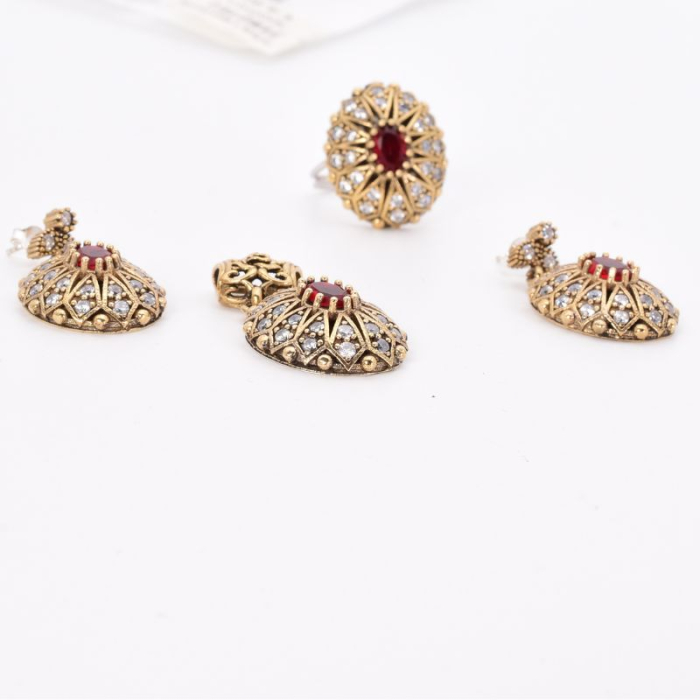 Set argint otoman forma ovala cu CZ rosii, albe [3]