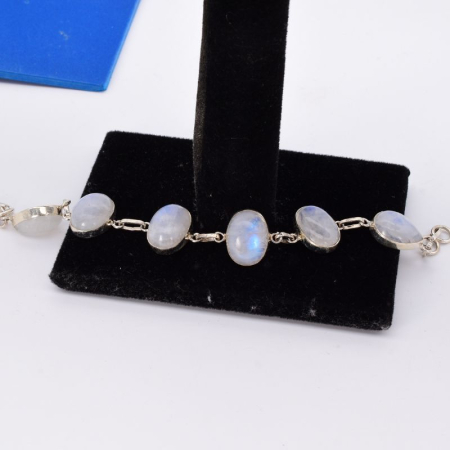 Bratara cu piatra lunii oval, para din argint [4]