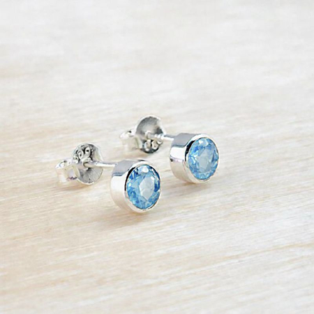 Cercei de argint cu topaz rotund [1]