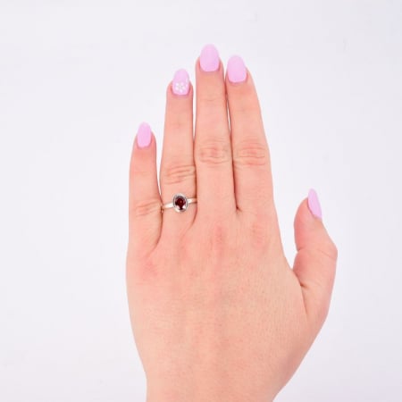 Inel de argint granat natural fatetat oval [3]