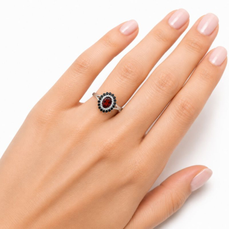 Inel de argint cu granat, spinel negru, CZ alb [1]