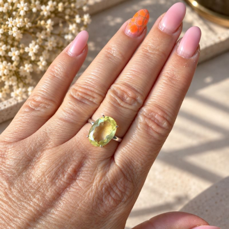 Inel de argint cu lemon topaz in gherute [2]