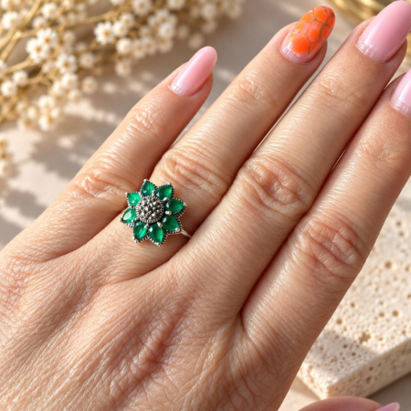 Inel de argint cu onix verde si marcasite, model floral [1]