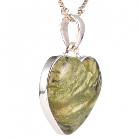 pandantiv-argint-inima-cu-opal-verde-imperial [1]