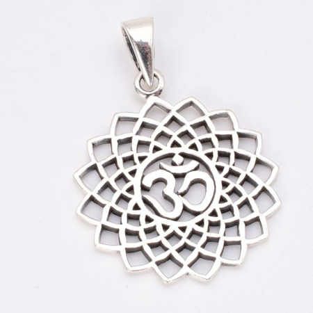 Pandantiv din argint Mandala cu simbol Om / Aum