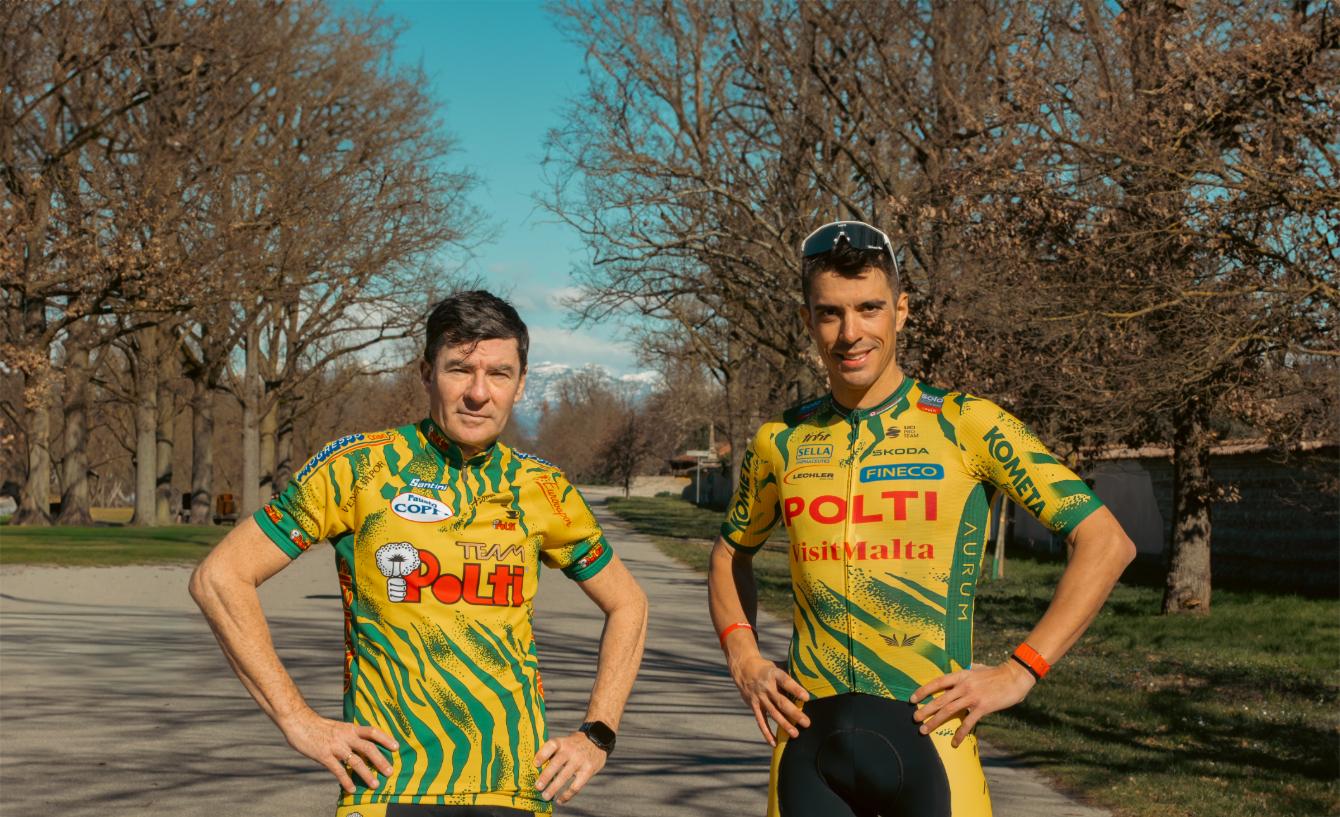 Team Polti VisitMalta poartă tricoul oficial iconic Polti, inspirat din designul anilor ’90