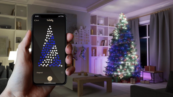 Brad artificial Twinkly Windsor Pine 180cm cu instalatie inteligenta Twinkly App [3]