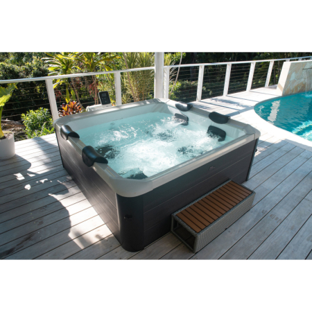 Minipiscina SPA cu pereti rigizi mSPA Oslo Aero Plus, patrata, 6 locuri [2]