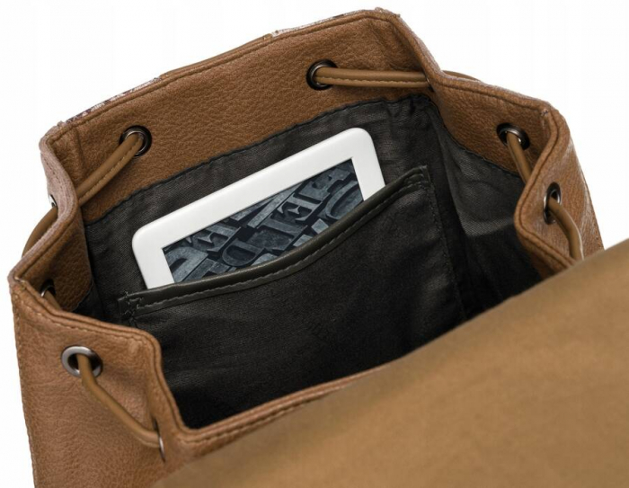 Rucsac de damă din piele ecologică cu clapă - David Jones PTR-6885-2 CAM [7]