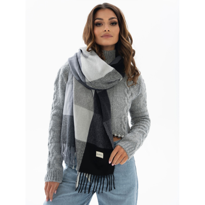 Eșarfă de damă cu două fețe, într-o culoare dominantă neagră, decorată cu franjuri - Rovicky PTR-R-SP100-7023 [3]