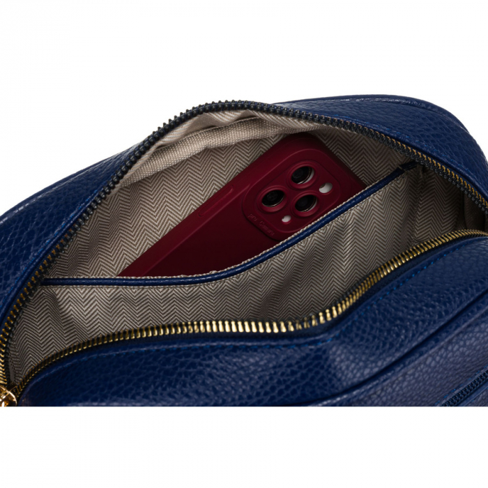 Geantă de damă bleumarin urbană și la modă, cu două curele și breloc, confecționată din piele ecologică de la Peterson PTR-PTN STY-2-F19 NAVY [7]
