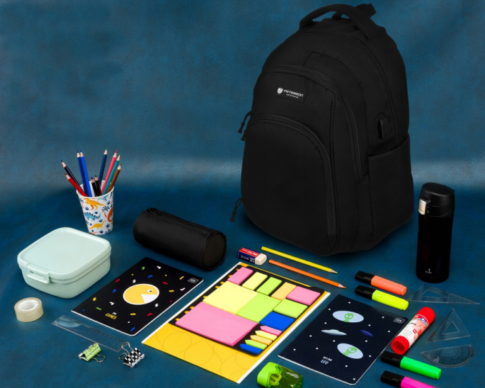 Rucsac negru pentru școală cu port USB - Peterson PTN 77711-6661 BL [12]