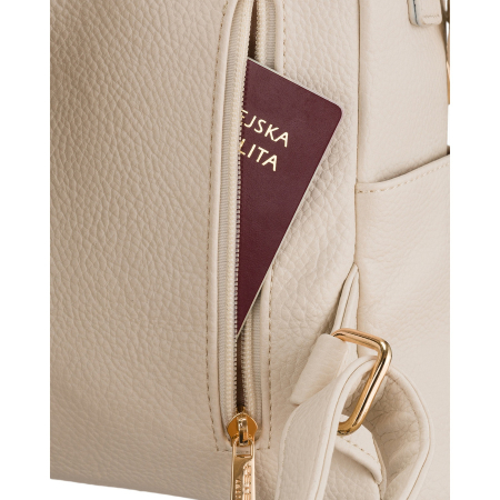 Domyślna nazwa [16]