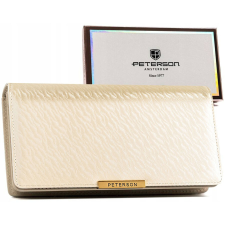 Apparel & Accessories  - Domyślna nazwa