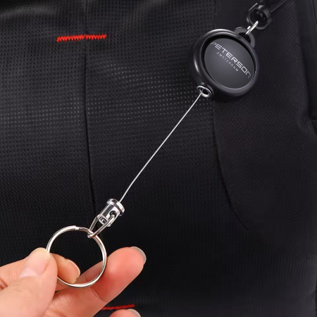 Skórzany brelok do kluczy w kształcie serca— Peterson [8]