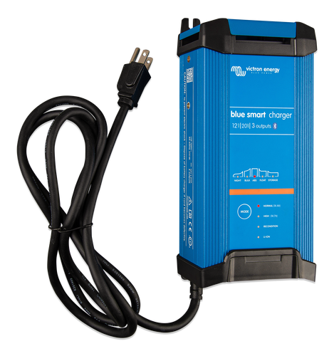 Blue Smart IP22 Charger 12/30(3) 230V UK-big